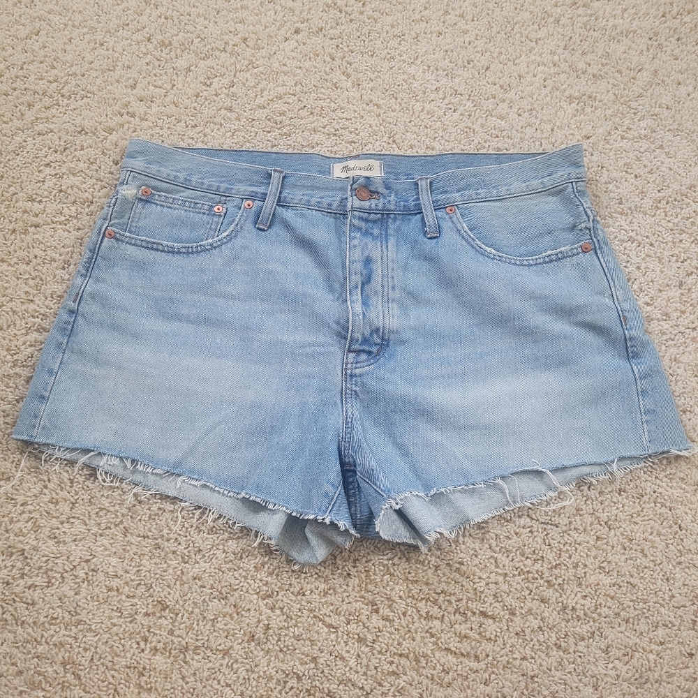 Madewell Relaxed Denim Shorts 32 Buttonfly Lightwash Distressed Jean Summer